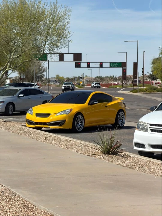 2011 Hyundai Genesis Coupe - Image 12 of 12