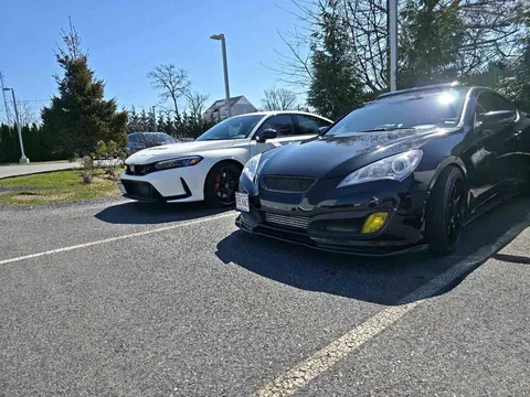 2011 Hyundai Genesis Coupe 3.8 Track
