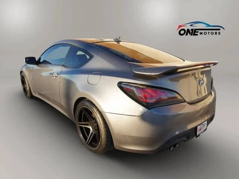 2011 Hyundai Genesis Coupe - Image 6 of 18