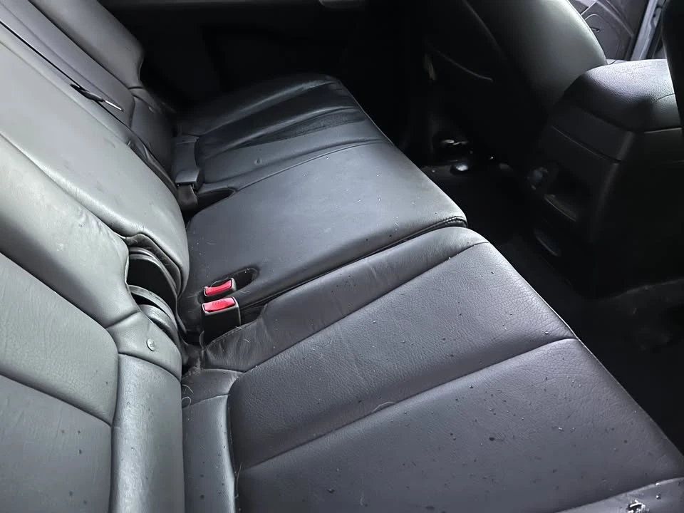 2011 Hyundai Santa Fe - Image 7 of 9