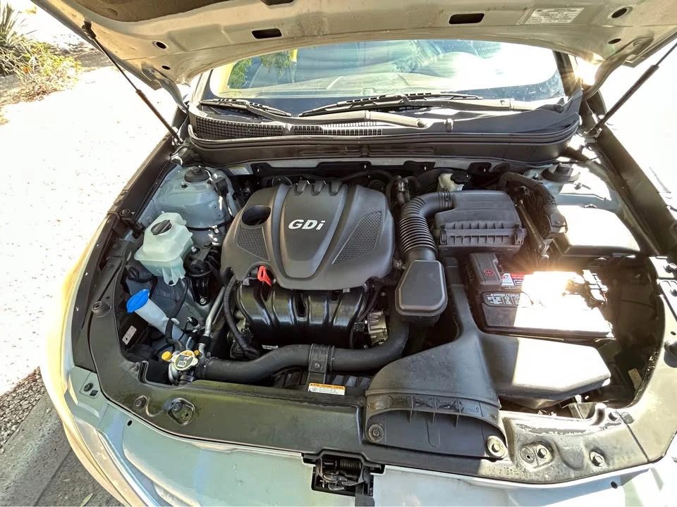 2011 Hyundai Sonata - Image 4 of 12