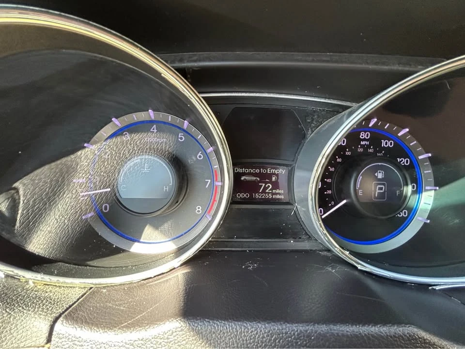 2011 Hyundai Sonata - Image 5 of 12