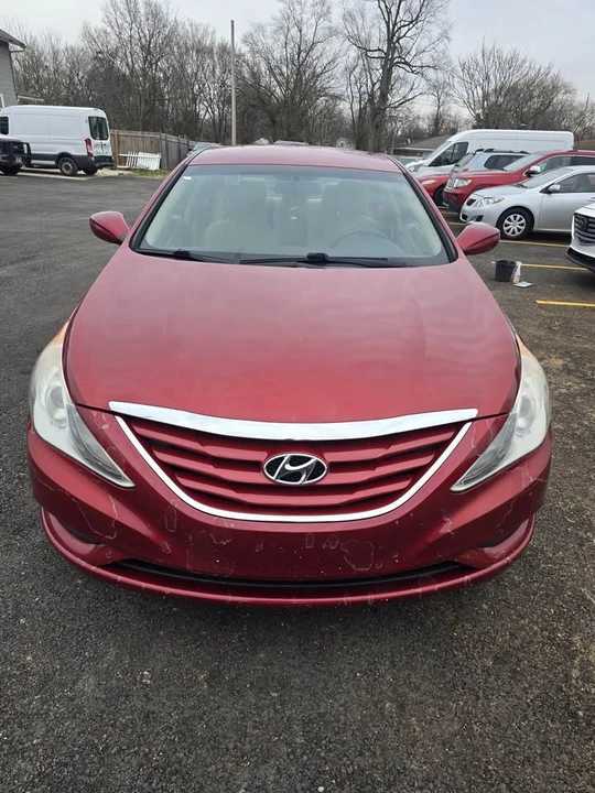 2011 Hyundai Sonata - Image 7 of 19