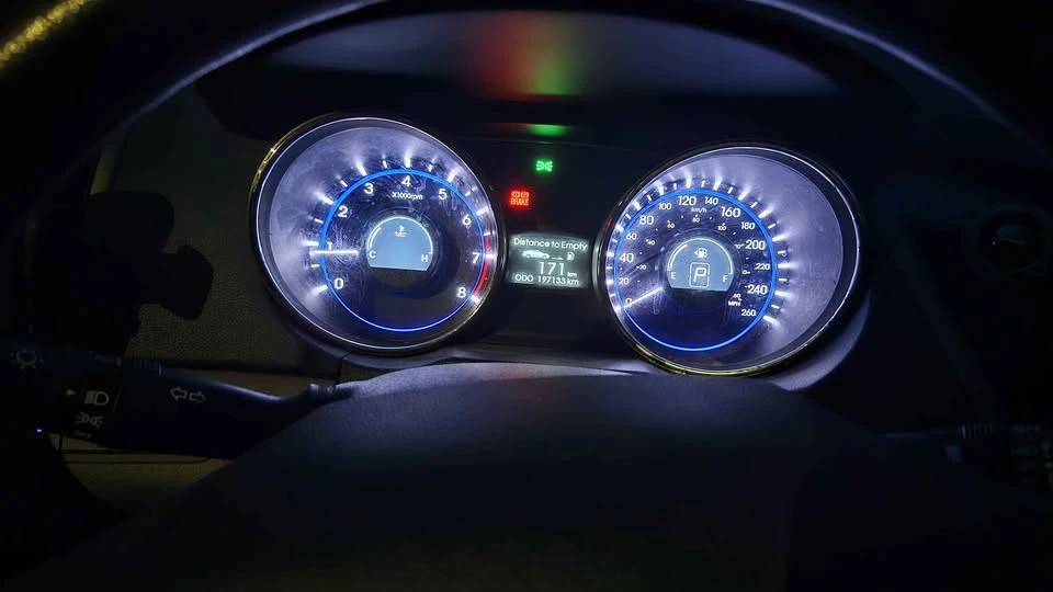 2011 Hyundai Sonata - Image 6 of 6