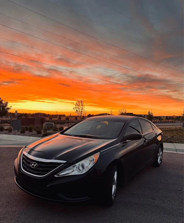 2011 Hyundai Sonata - Image 4 of 4