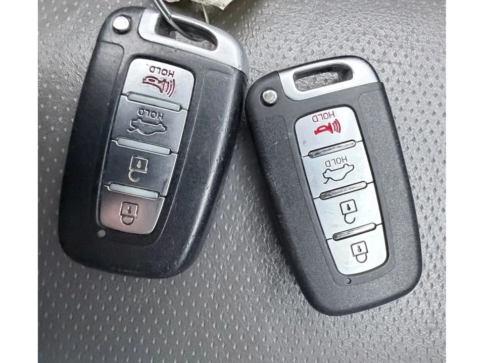 2011 Hyundai Sonata - Image 9 of 17