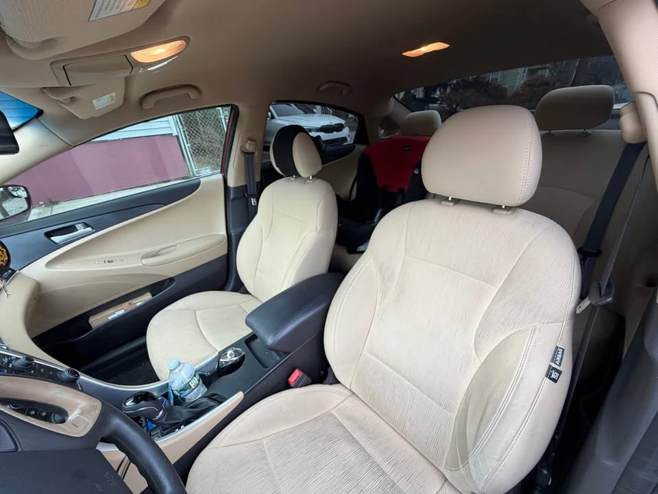 2011 Hyundai Sonata - Image 7 of 7