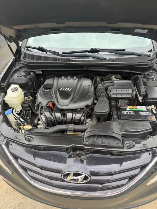 2011 Hyundai Sonata - Image 7 of 7