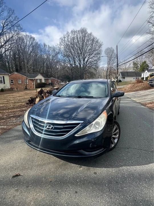 2011 Hyundai Sonata - Image 5 of 20