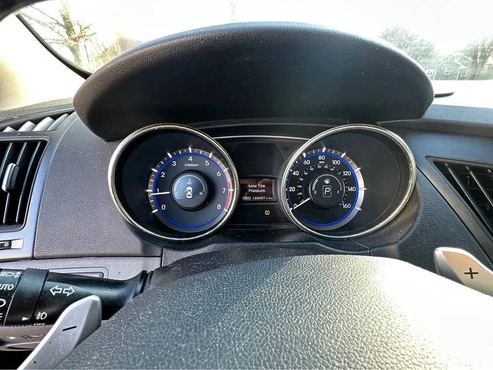 2011 Hyundai Sonata - Image 18 of 20