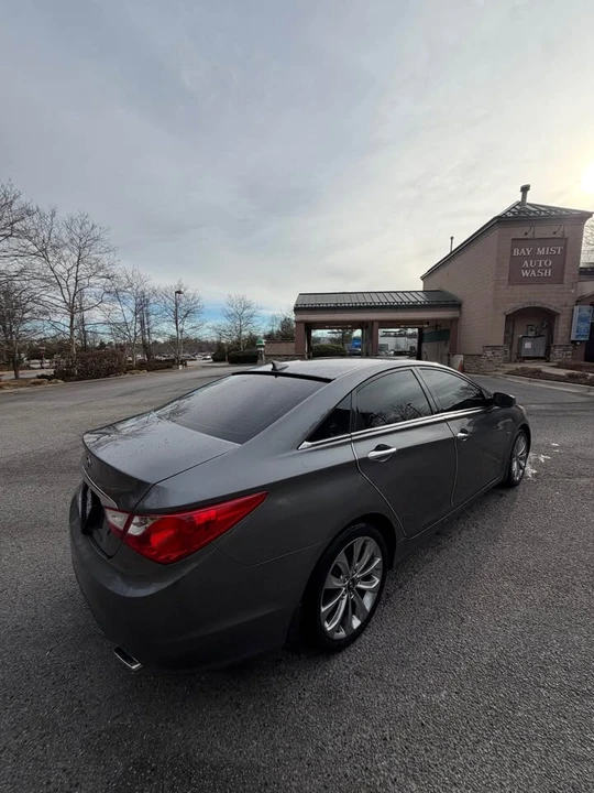 2011 Hyundai Sonata - Image 7 of 11