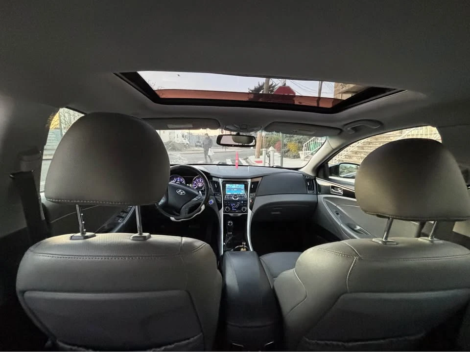 2011 Hyundai Sonata - Image 14 of 14