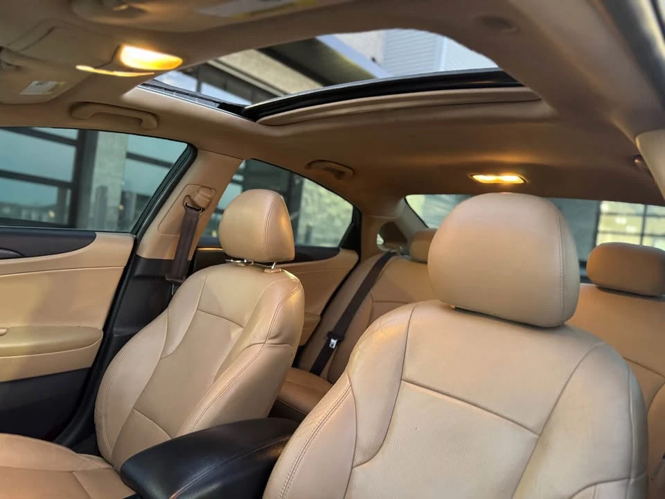2011 Hyundai Sonata - Image 10 of 14