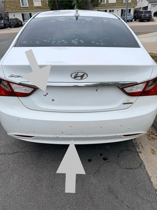 2011 Hyundai Sonata - Image 5 of 11