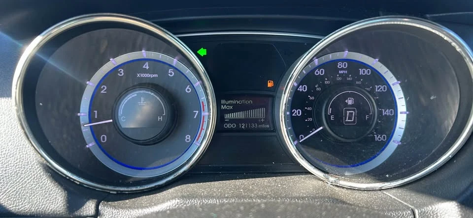 2011 Hyundai Sonata - Image 9 of 9