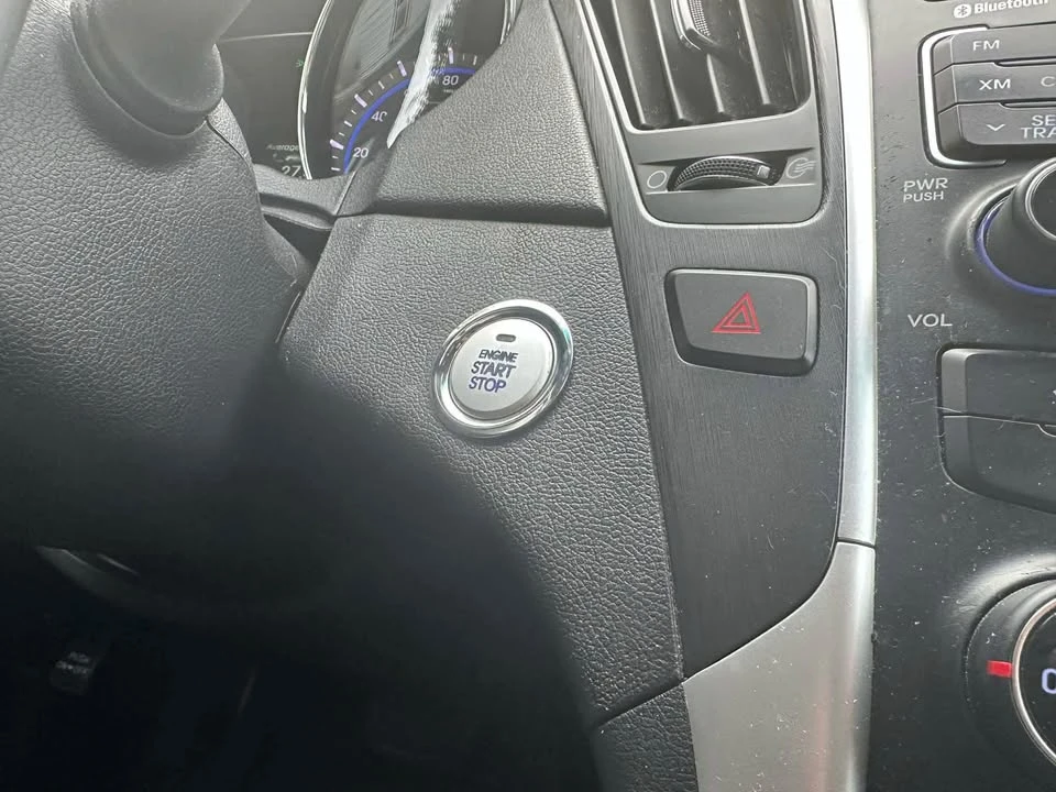 2011 Hyundai Sonata - Image 11 of 14