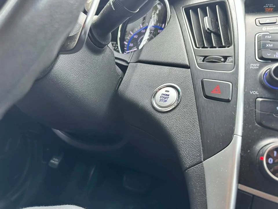 2011 Hyundai Sonata - Image 7 of 14
