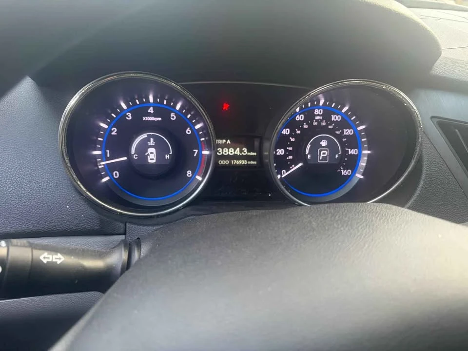 2011 Hyundai Sonata - Image 11 of 11