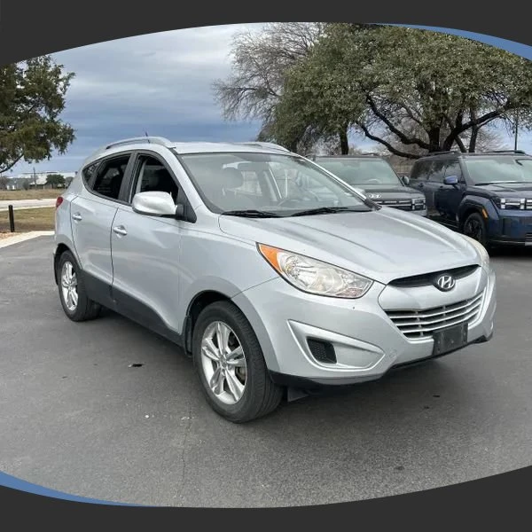 2011 Hyundai Tucson - Image 2 of 4