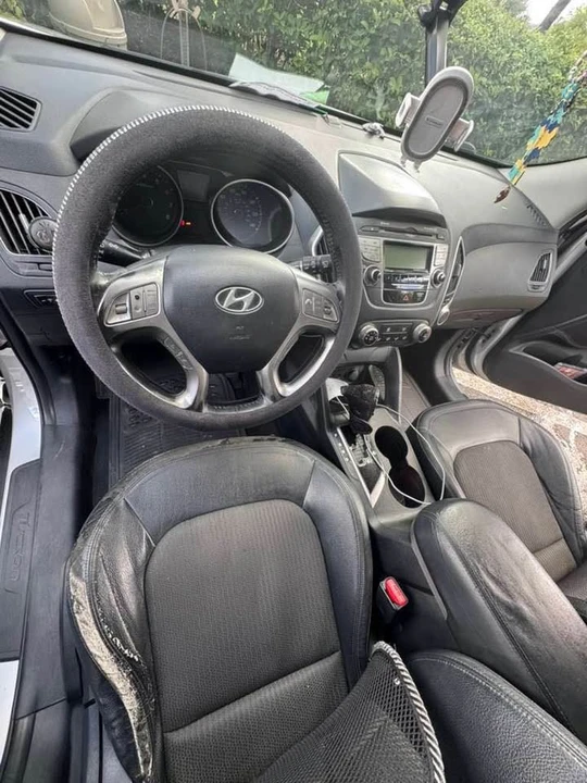 2011 Hyundai Tucson - Image 9 of 9