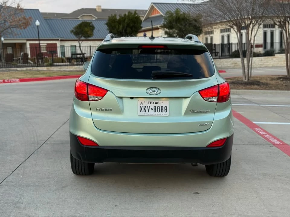 2011 Hyundai Tucson - Image 7 of 20