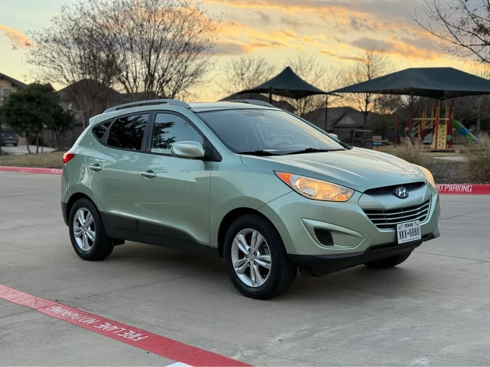 2011 Hyundai Tucson - Image 4 of 20