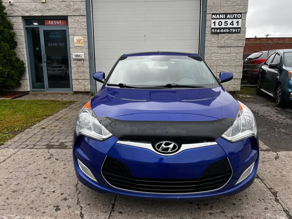 2011 Hyundai Veloster - Image 2 of 17