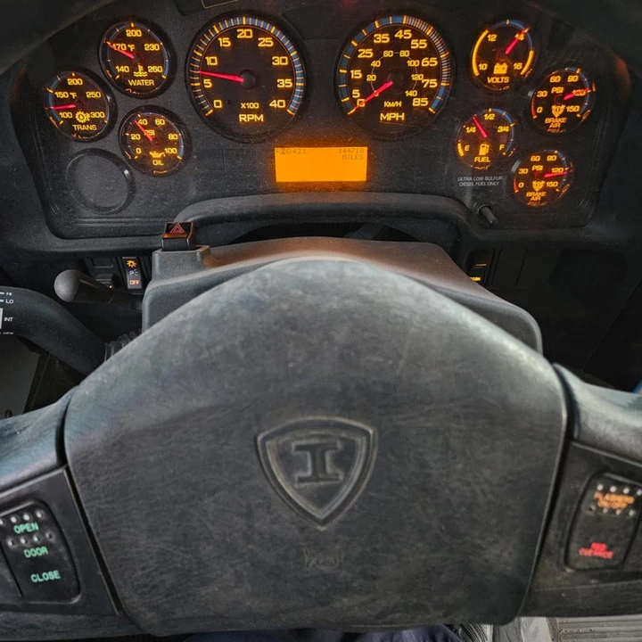 2011 International Harvester - Image 9 of 9