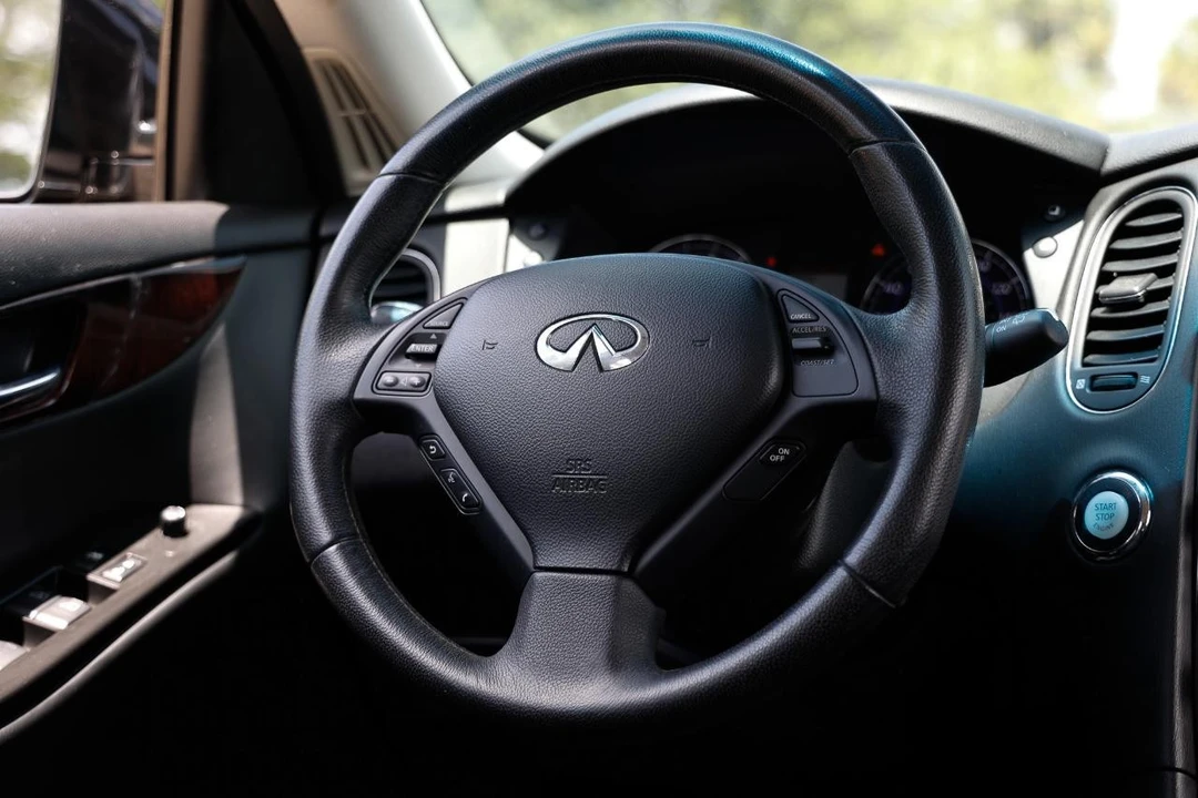 2011 Infiniti EX/QX50 1st Gen - Image 27 of 31