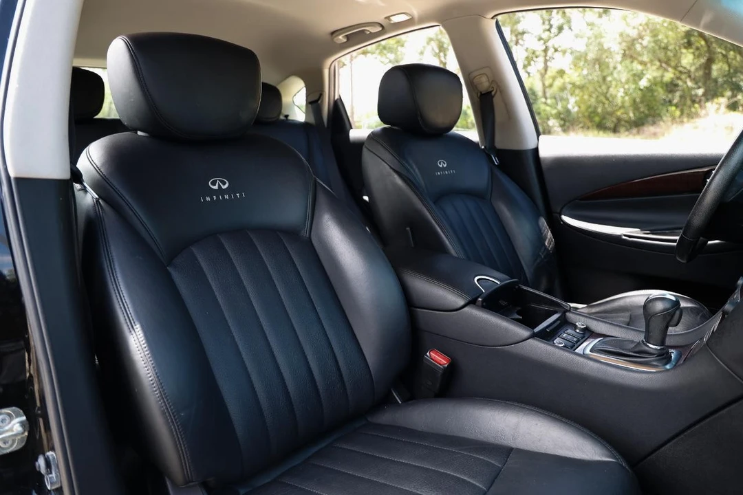 2011 Infiniti EX/QX50 1st Gen - Image 18 of 31