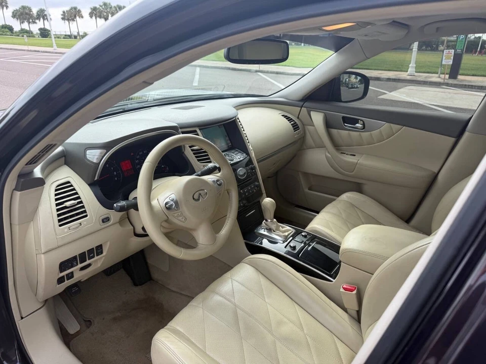 2011 Infiniti FX/QX 2nd Gen - Image 10 of 21
