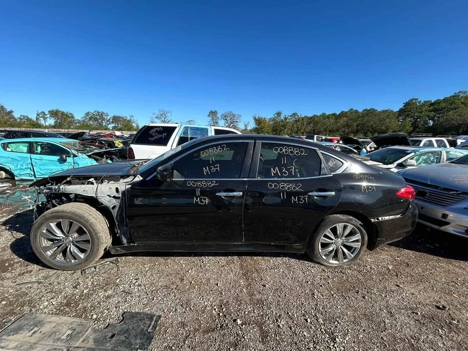 2011 Infiniti M/Q70 4th Gen - Image 4 of 10