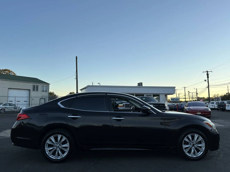 2011 Infiniti M/Q70 4th Gen - Image 6 of 23