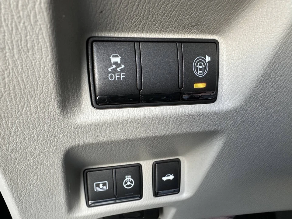 2011 Infiniti M/Q70 4th Gen - Image 23 of 23