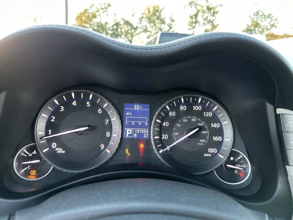 2011 Infiniti M/Q70 4th Gen - Image 19 of 23