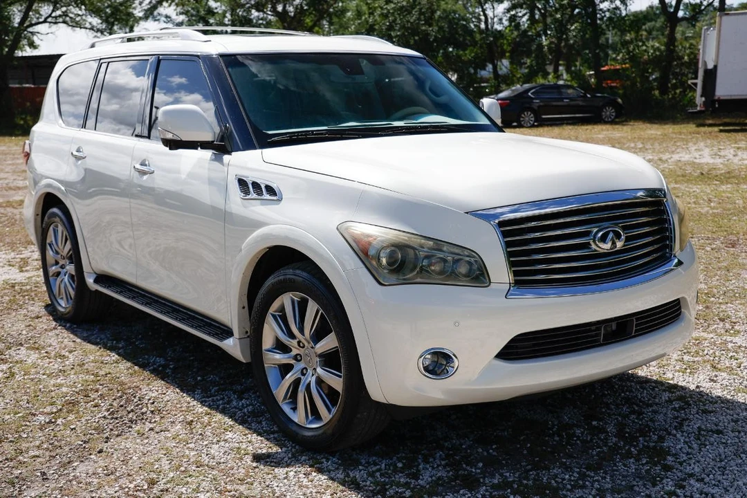 2011 Infiniti QX80 - Image 15 of 21
