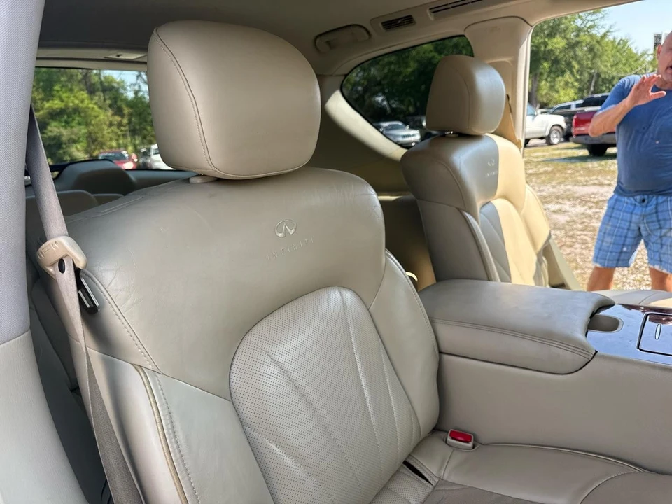 2011 Infiniti QX80 - Image 15 of 17