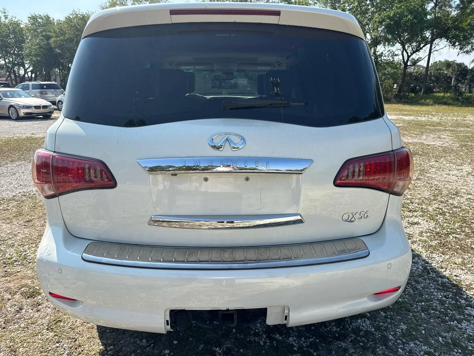 2011 Infiniti QX80 - Image 6 of 17