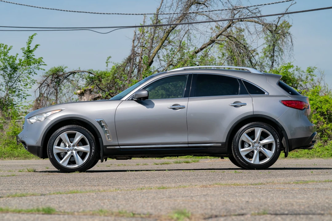 2011 Infiniti FX/QX 2nd Gen - Image 24 of 31