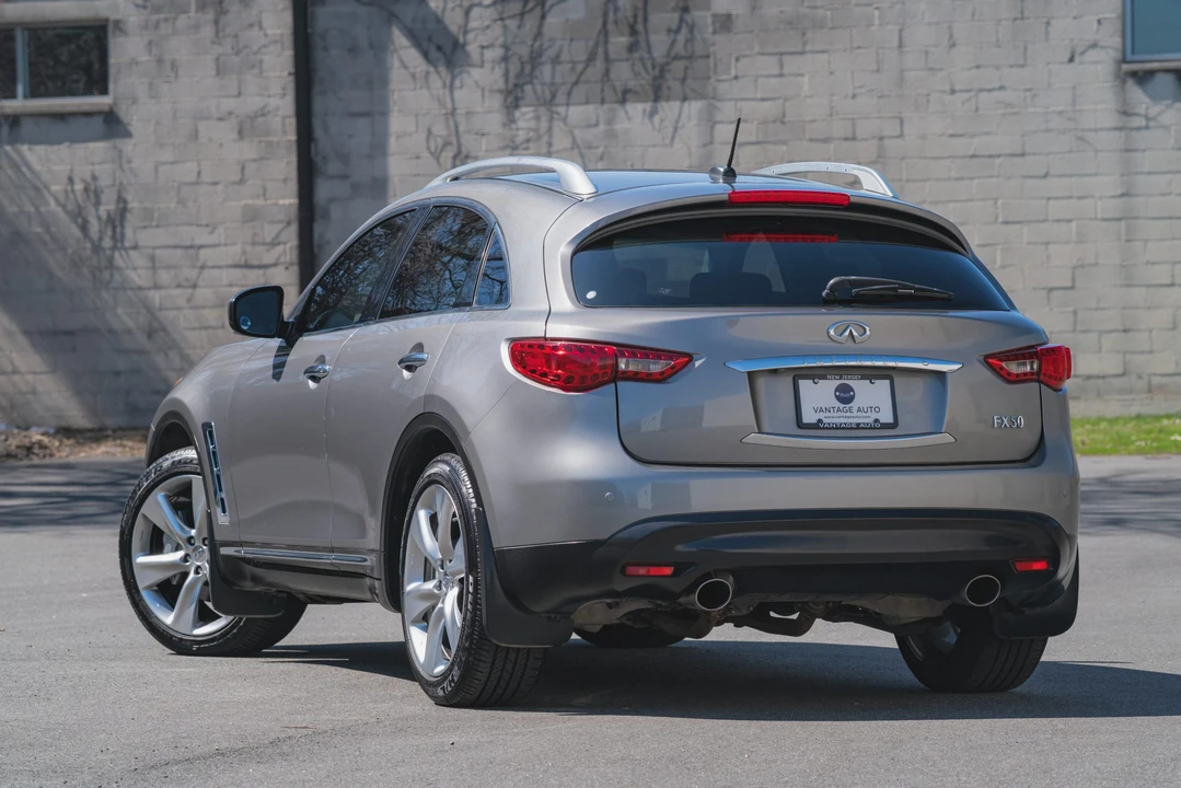 2011 Infiniti FX/QX 2nd Gen - Image 21 of 31