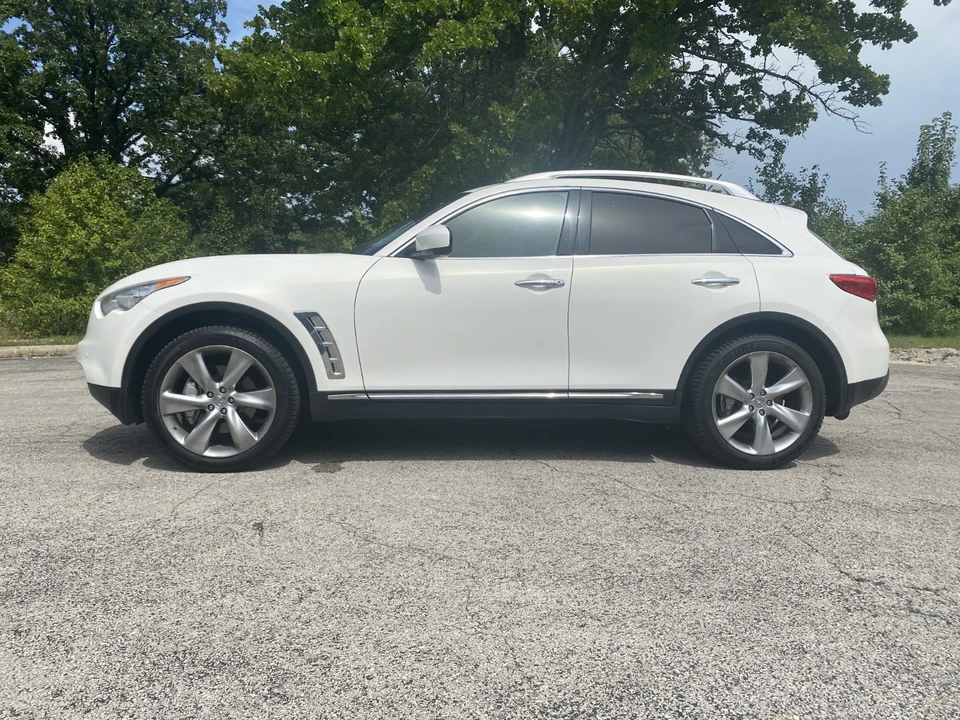 2011 Infiniti FX/QX 2nd Gen - Image 2 of 15