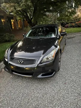 2011 Infiniti G37 IPL