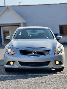 2011 Infiniti G37