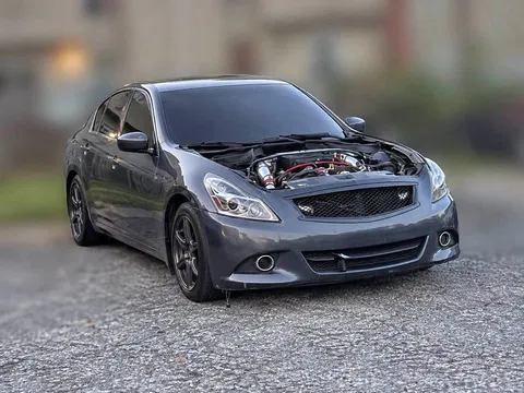 2011 Infiniti G37
