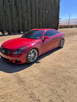 2011 Infiniti G37