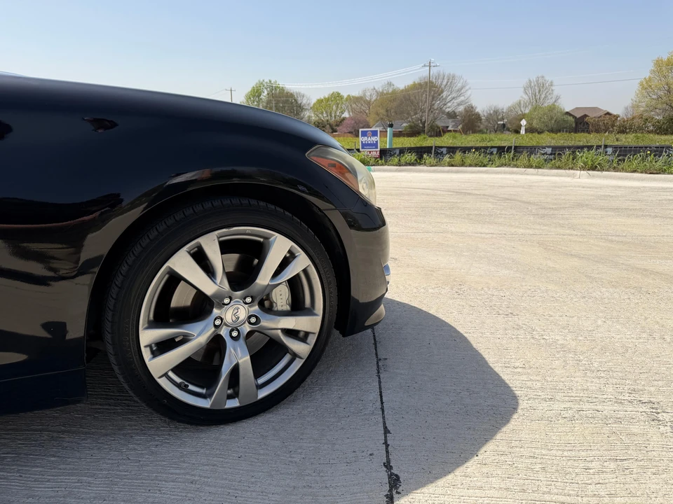 2011 Infiniti M/Q70 4th Gen - Image 30 of 31
