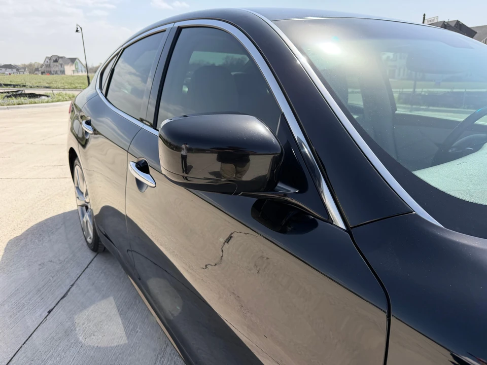 2011 Infiniti M/Q70 4th Gen - Image 29 of 31