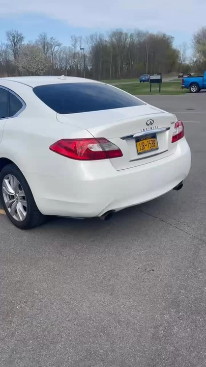 2011 Infiniti M/Q70 4th Gen - Image 21 of 21