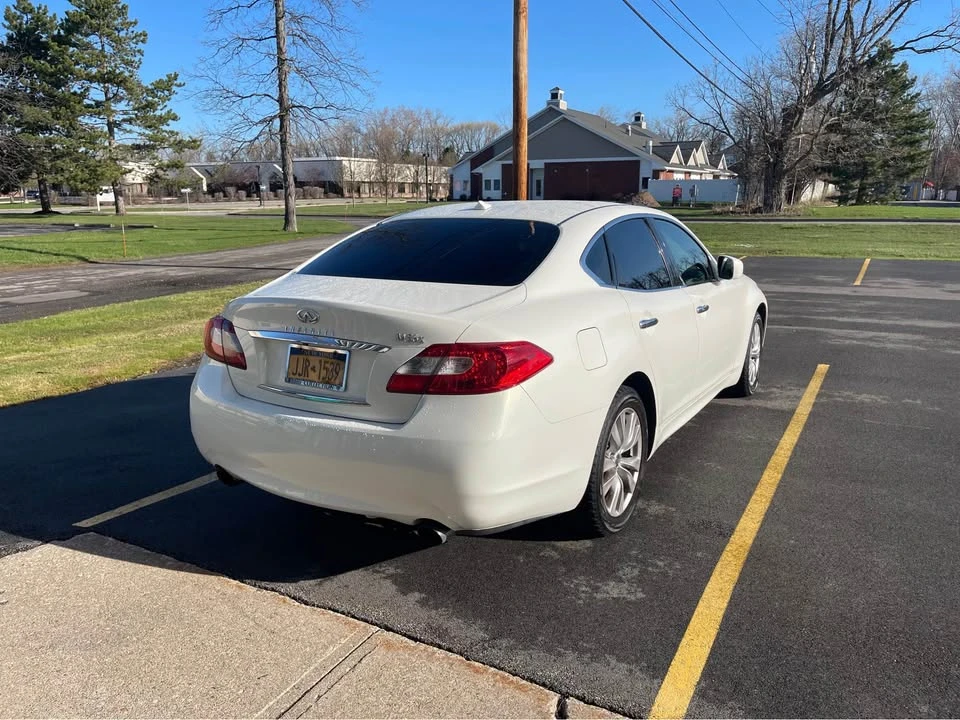 2011 Infiniti M/Q70 4th Gen - Image 17 of 21