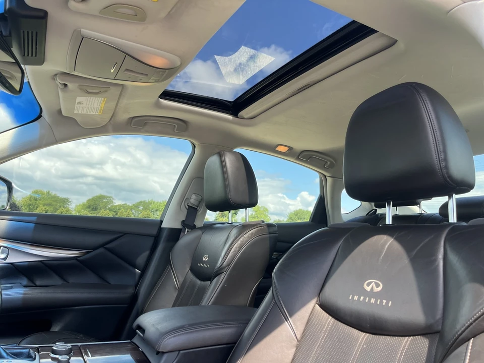 2011 Infiniti M 3rd Gen - Image 9 of 21